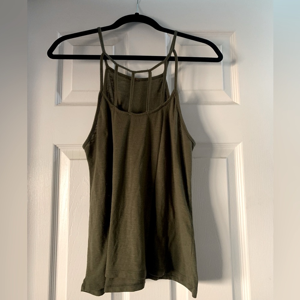 Super soft & cute tank!